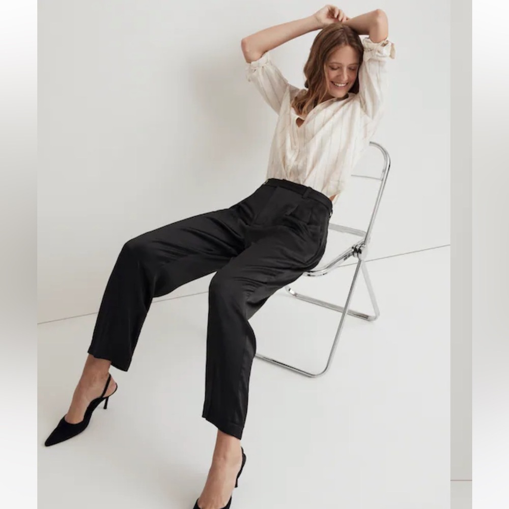 Madewell Turner Tapered Pant in Satin